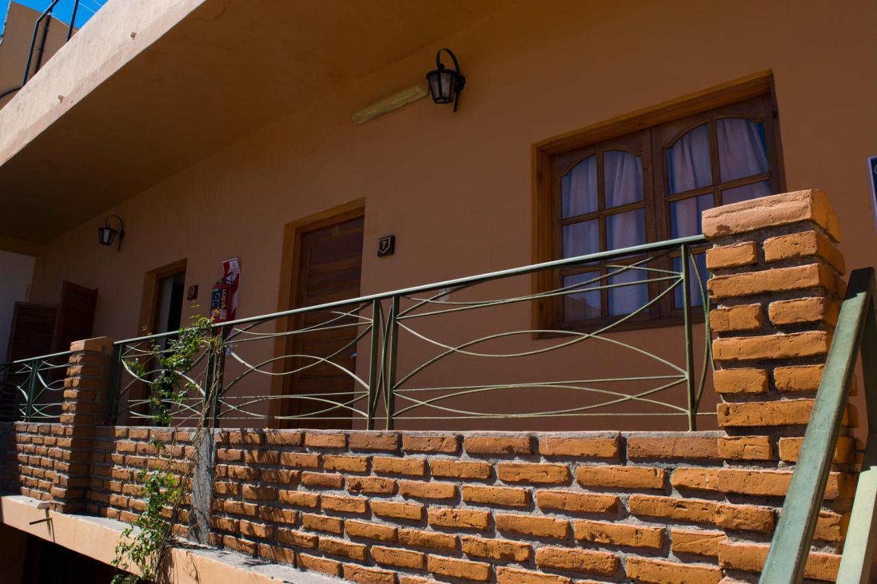Hostel Ruta 40 Cafayate Esterno foto